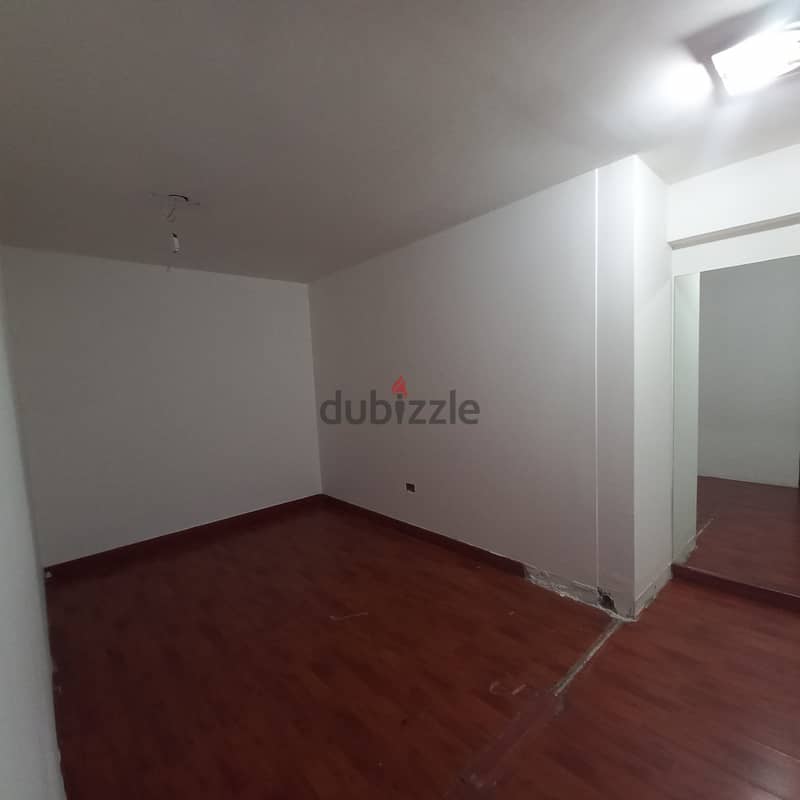 Shop with mezzanine in Zalka Street for rent 6