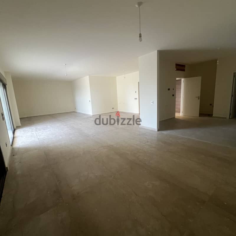 Apartment for sale in Mazraat Yachouh شقة للبيع في مزرعة يشوع 1