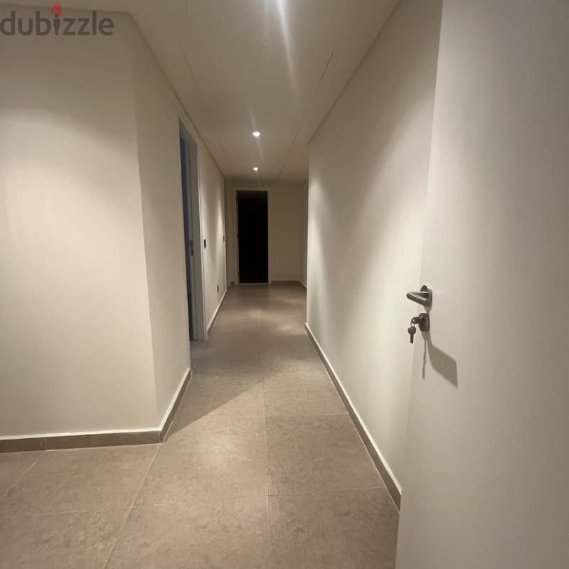 Apartment for sale in Mazraat Yachouh شقة للبيع في مزرعة يشوع 4