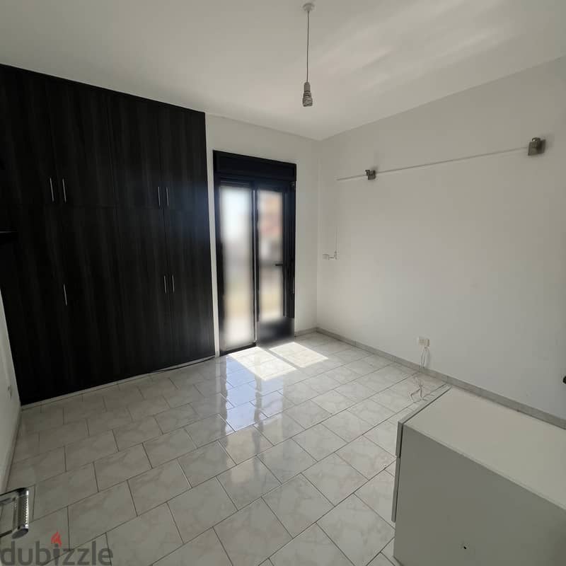 Apartment for rent in Mazraat Yachouh شقة للايجار في مزرعة يشوع 4