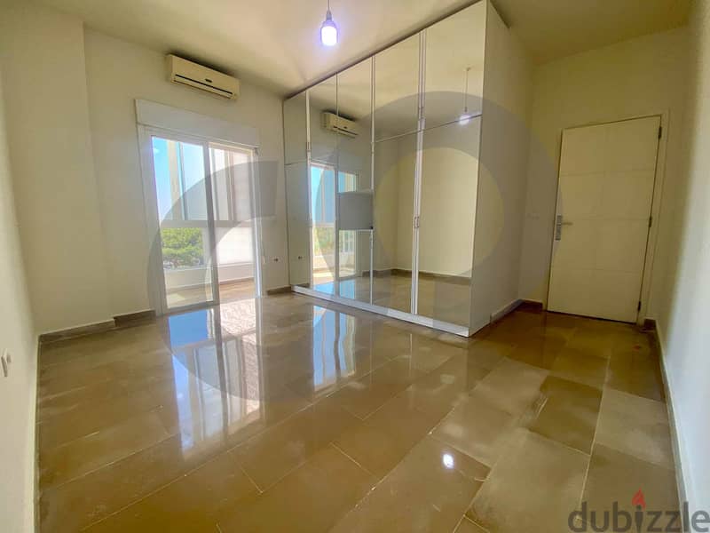 spacious,maintained building, Metn, Baouchrieh/بوشرية REF#PC112936 3