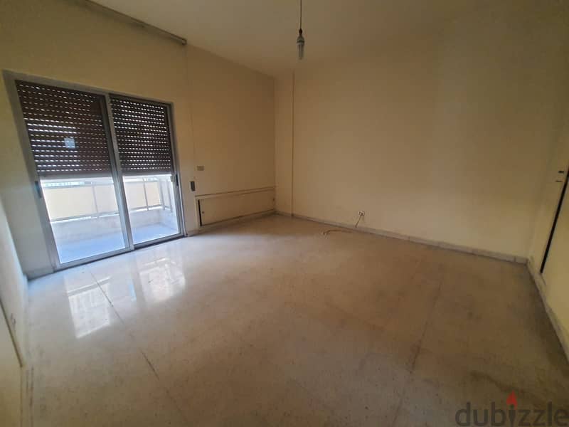 Apartment for sale in Salim slam شقة للبيع ب سليم سلام 4