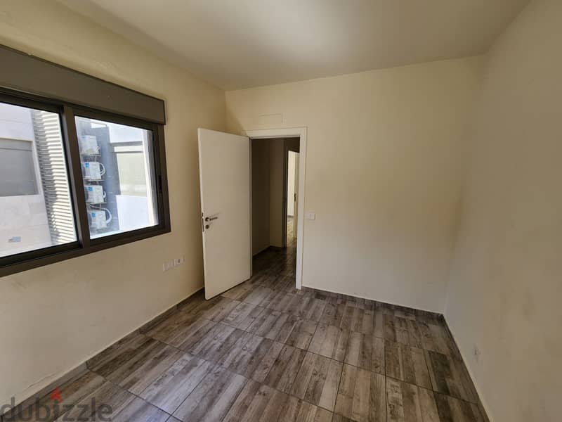 RWB161EA - Apartment For Sale In Safra - شقة للبيع في الصفرا 4