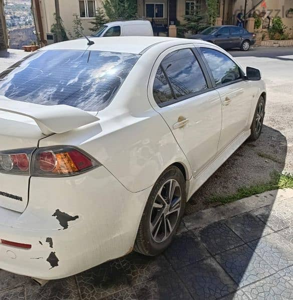 Mitsubishi Lancer EX 2014 4