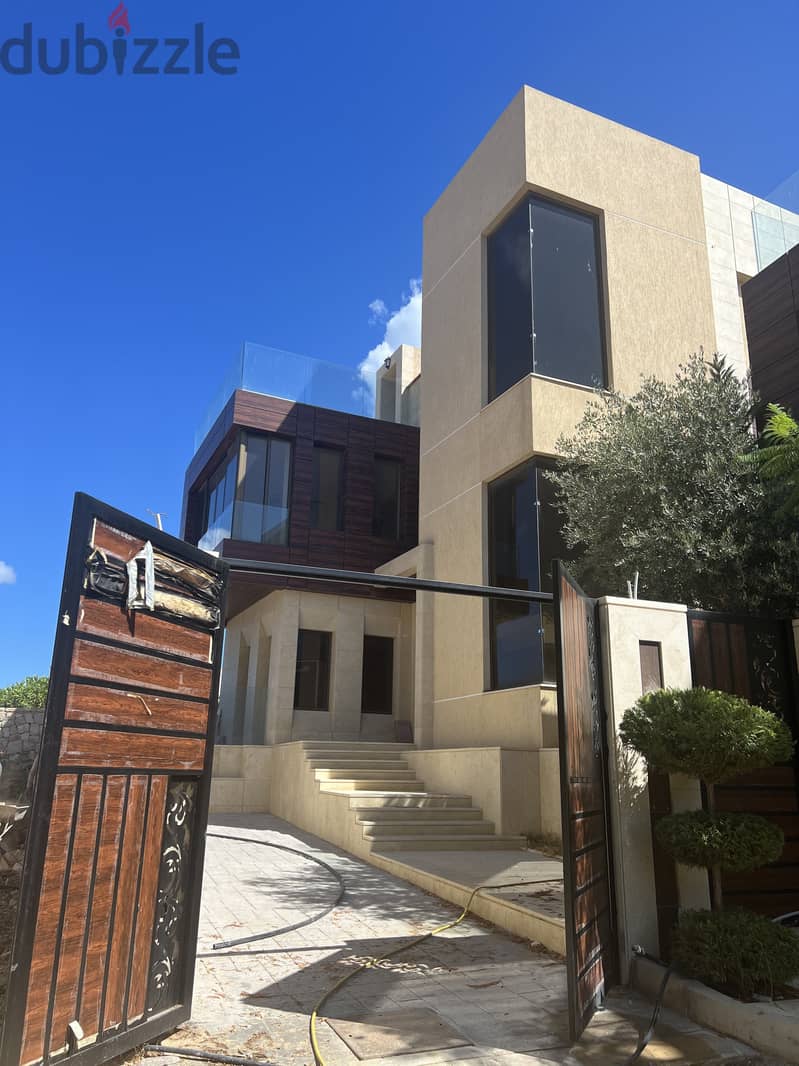 villa for sale above rmayleh فيلا للبيع فوق الرميلة 1