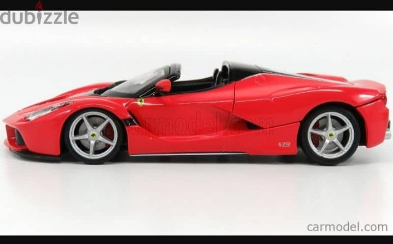 La Ferrari Aperta diecast car model 1;24 1