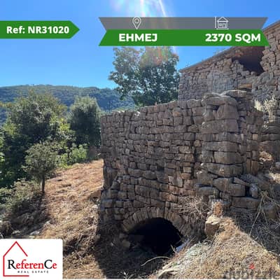 Land with House for sale in Ehmej أرض مع منزل للبيع في إهمج