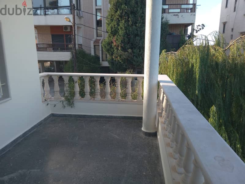 LARGE GROUND FLOOR FLAT IN THE MOUNTAIN OF DEDDEH 13