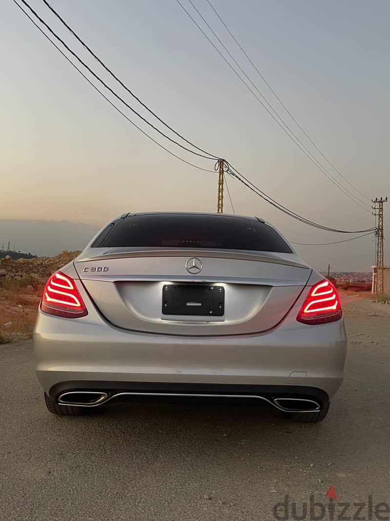 Mercedes-Benz C-Class 2015 Full option 2