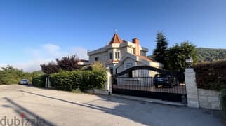 Villa For Sale in Ghineh (Kesserwan District)