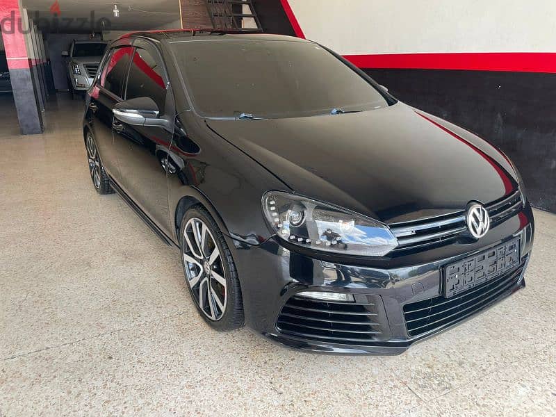 Volkswagen Golf GTI 2014 look R ajnabiye tesjila 3al adim r5is Top car 1