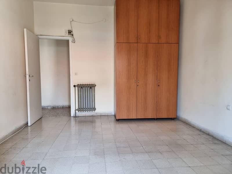 90 SQM Apartment For Sale In Achrafieh شقة للبيع في الاشرفية #JZ97924 1