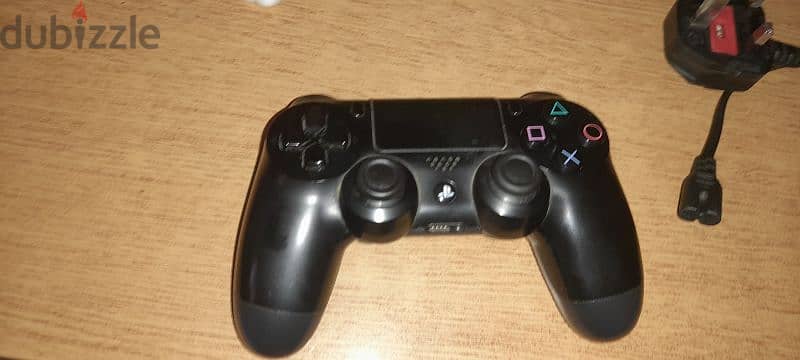 PS4+CONTROLLER 3