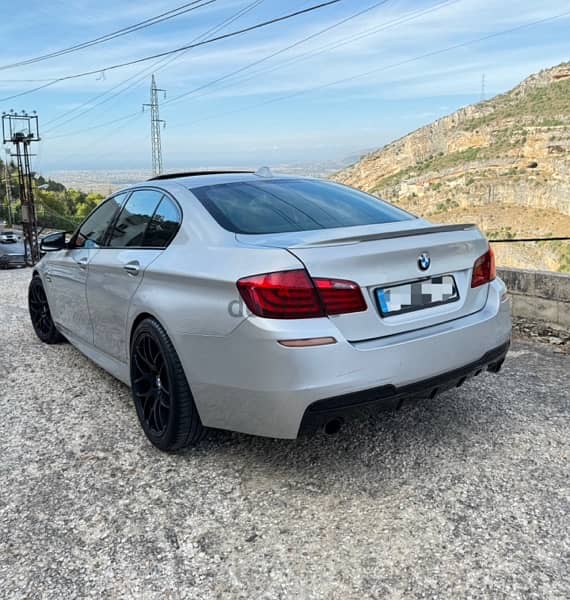 BMW 5-Series 2011 3