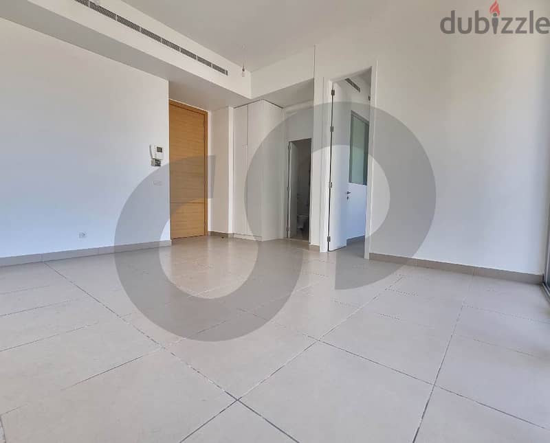 LUXURIOUS APARTMENT, BEIRUT, GEMMAYZE/الجميزة REF#RE113002 4