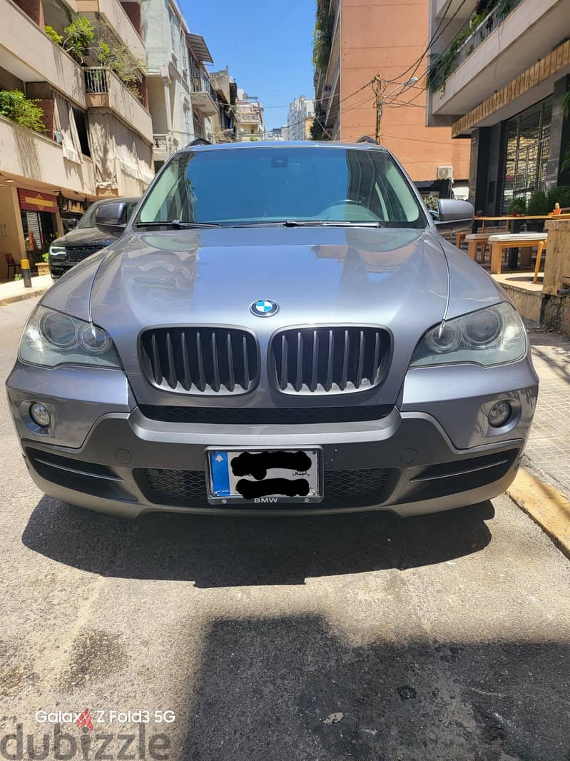 BMW X5 2009 . 0