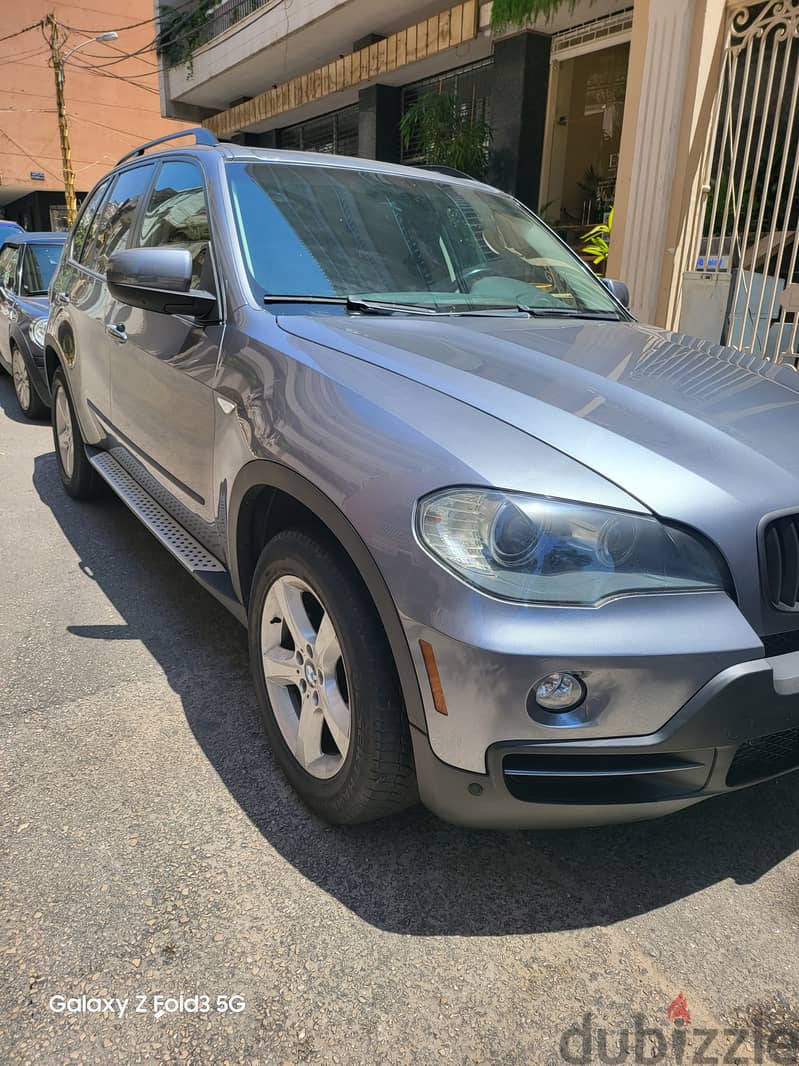 BMW X5 2009 . 4