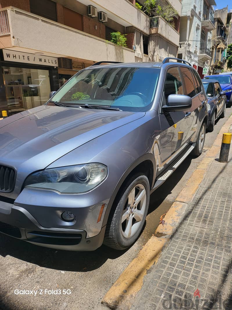 BMW X5 2009 . 5