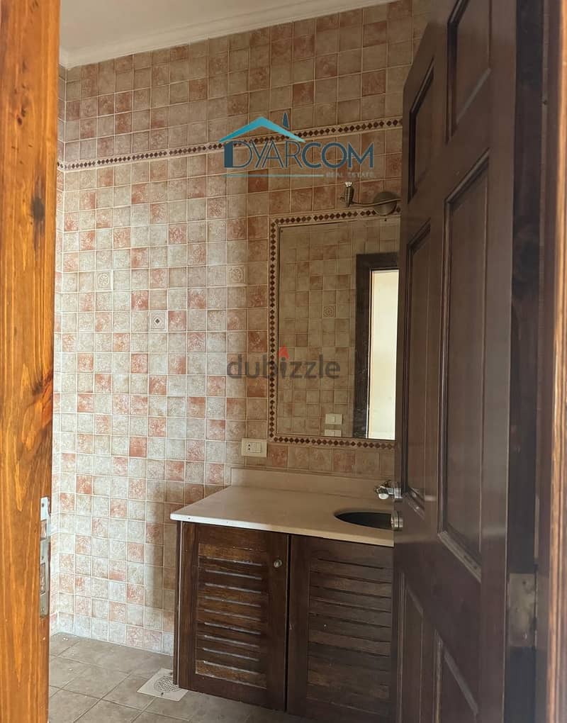 DY1969 - Bhersaf Apartment with Garden for Rent! 4