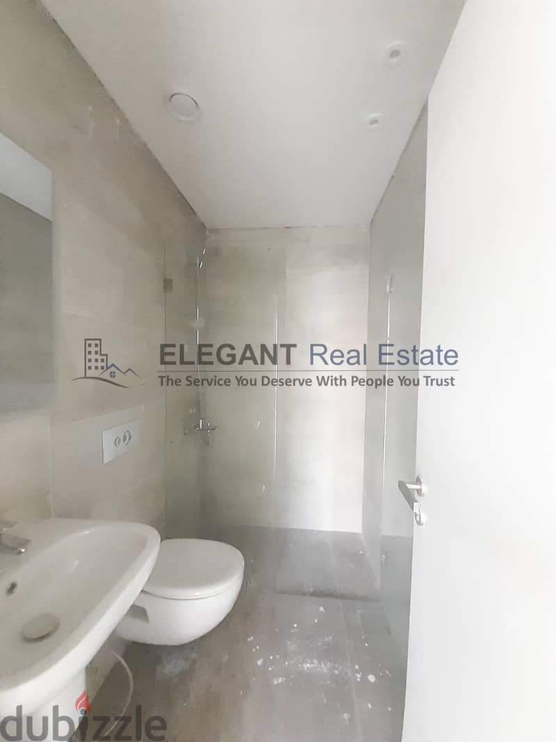 Spacious Flat with High End Finishing | Prime Location 8