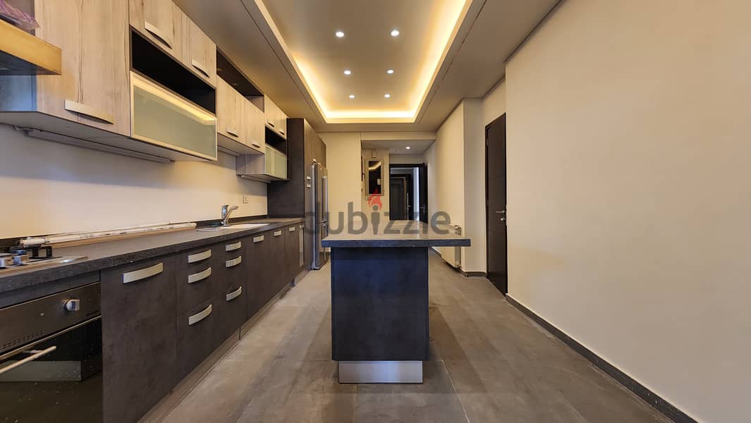 Apartment for rent in Achrafieh شقة للإيجار في الأشرفية 6