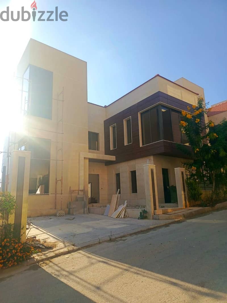 Villa for sale above Rmayleh فيلا للبيع فوق الرميلة 1