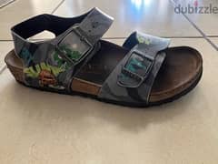 Birkenstock sandal for boy size 35-36