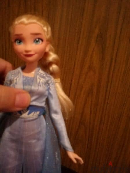 SINGING QUEEN ELSA FROZEN 2 Great doll: Into the unknown, French 2