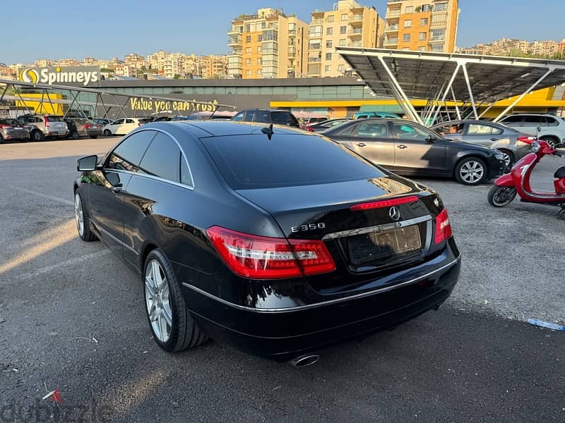 Mercedes-Benz E-Class 2011 5