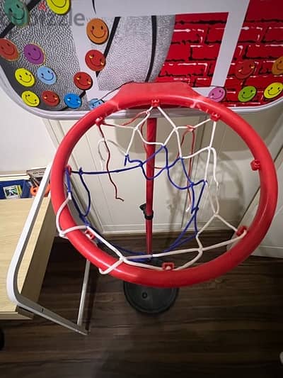 basketball with stand