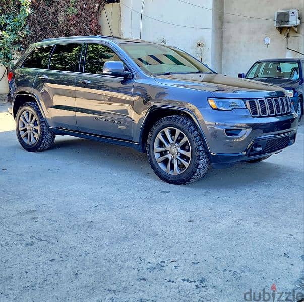 GRAND CHEROKEE 2016 LIMITED SEVENTY FIVE YEARS 1941 EDITION V6 4WD 4