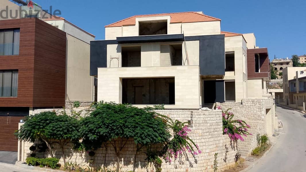 Villa for sale above Rmayleh فيلا للبيع فوق الرميلة 3