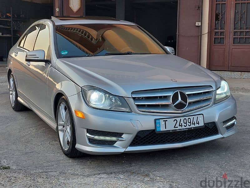 C300 model 2012 super clean 1