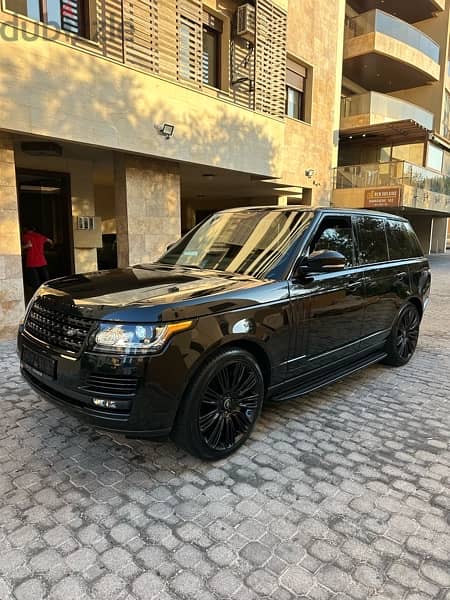 Range Rover Vogue V8 supercharged 2016 black (clean carfax-42k miles) 1