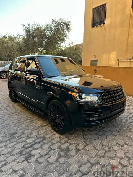 Range Rover Vogue V8 supercharged 2016 black (clean carfax-42k miles) 2