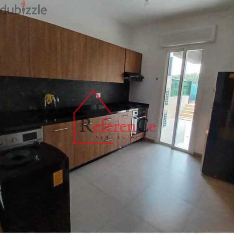 Furnished apartment with terrace in Blat شقة مفروشة مع تراس في بلاط 2