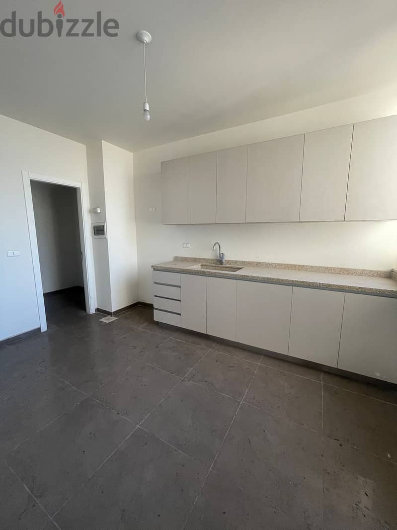 6 MONTHS RENTAL IN AIN EL REMMANEH PRIME (180Sq) 3 BEDS, (ARR-118) 3