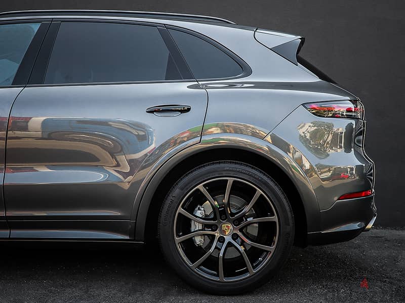 Porsche Cayenne Turbo MY2019 5