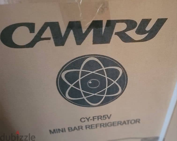 Camry mini bar refrigerator 0