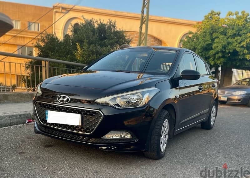 Hyundai I20 (company source)(no garage entrance) 0