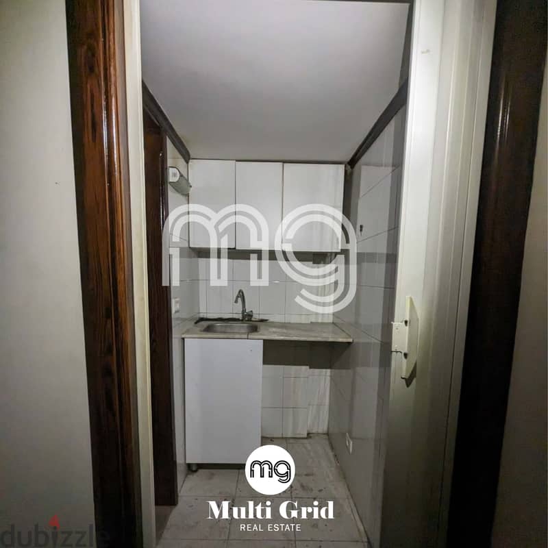 RD-5133 / Office for Rent in Jounieh, مكتب للإيجار في جونيه 2