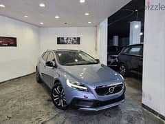 2018 Volvo V40 T4 AWD Cross Country Company Source &Maintenance 1Owner 0