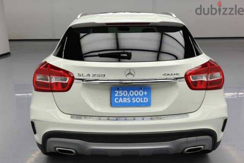 Mercedes-Benz GLA-Class 2015 AMG 4MATIC 2