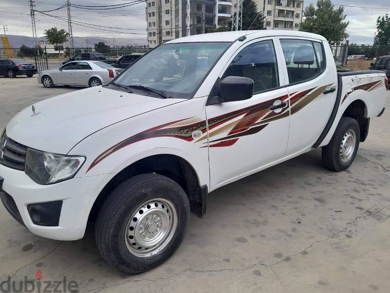 Mitsubishi L200 2015 بداعي السفر 0