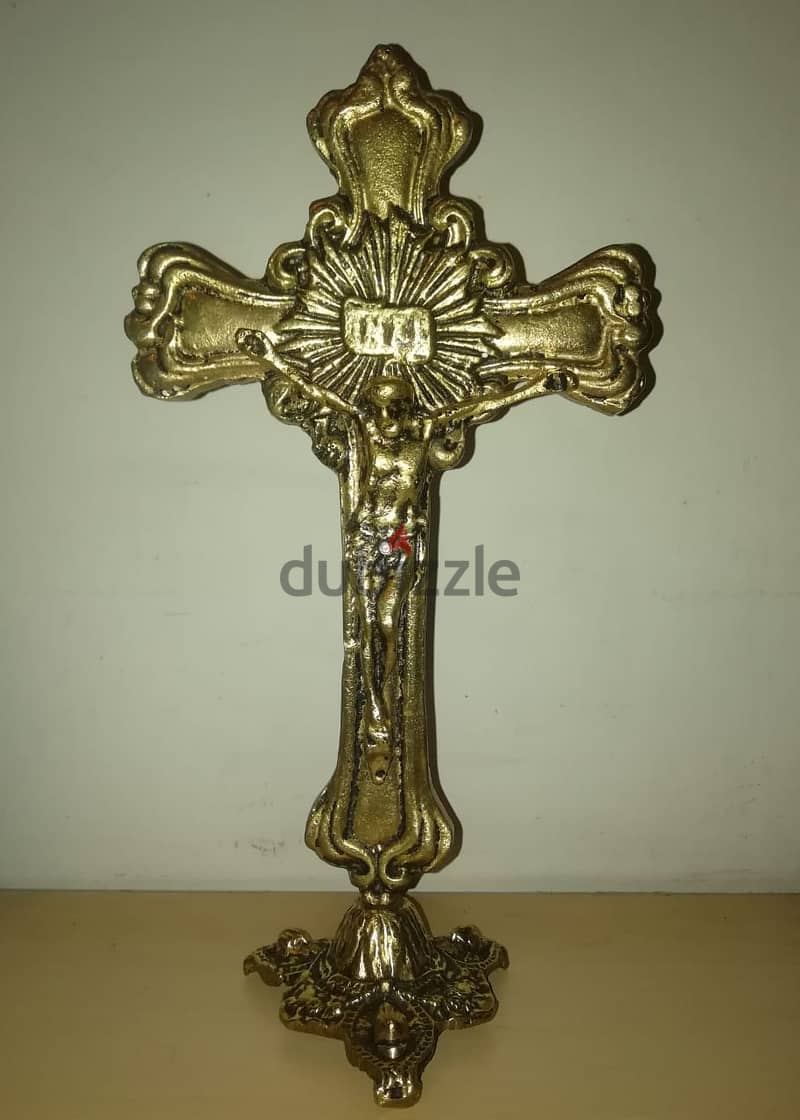 Brass cross with base 30*15 cm 1kg approx 0