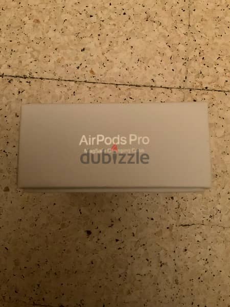 AIRPODS pro replica 2