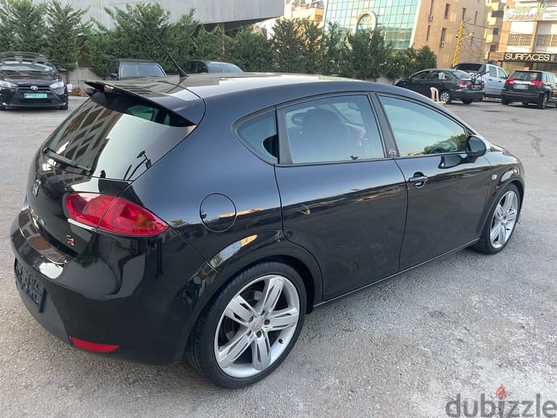 Seat Leon FR model 2011 from company Lebanon !!! 5