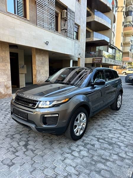 Range Rover Evoque 2016 gray on black (clean carfax) 1