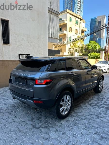 Range Rover Evoque 2016 gray on black (clean carfax) 4