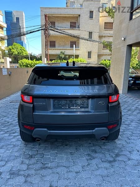 Range Rover Evoque 2016 gray on black (clean carfax) 5